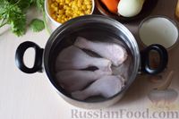 Фото приготовления рецепта: Суп с фасолью, кукурузой, болгарским перцем и сливками - шаг №2