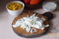 Фото приготовления рецепта: Суп с фасолью, кукурузой, болгарским перцем и сливками - шаг №3