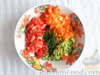 Фото приготовления рецепта: Овощной салат-намазка с творогом и сметаной - шаг №5