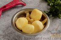Фото приготовления рецепта: Блинчики с припёком из картофеля, сыра и зелени - шаг №5