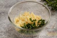 Фото приготовления рецепта: Блинчики с припёком из картофеля, сыра и зелени - шаг №6