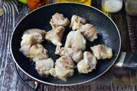 Фото приготовления рецепта: Тушёная свинина с болгарским перцем, хлебом и горчицей - шаг №2