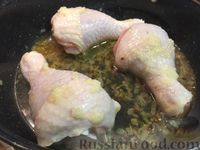 Фото приготовления рецепта: Чэтщэтэщипс — курица в сметанном соусе - шаг №8