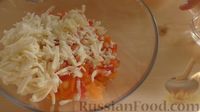 Фото приготовления рецепта: Трубочки из лаваша с мясом, помидорами и сыром - шаг №4