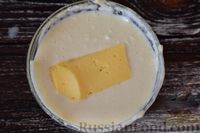 Фото приготовления рецепта: Колбаса с сыром в яичном кляре - шаг №8