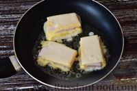 Фото приготовления рецепта: Колбаса с сыром в яичном кляре - шаг №9