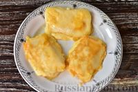 Фото приготовления рецепта: Колбаса с сыром в яичном кляре - шаг №11