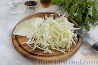 Фото приготовления рецепта: Овощной салат с жареными кабачками - шаг №2
