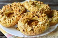 Фото к рецепту: Песочное печенье "Кольца" с арахисом