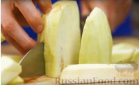 Фото приготовления рецепта: Хрустящие баклажаны под кисло-сладким соусом - шаг №1