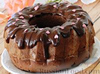 Фото к рецепту: Шоколадный кекс с глазурью
