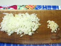Фото приготовления рецепта: Рисовая запеканка с шампиньонами - шаг №4