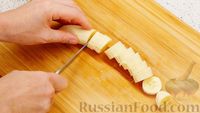 Фото приготовления рецепта: Смузи "ГрЯБлоко" (из груши, яблока и банана) - шаг №3