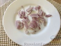 Фото приготовления рецепта: Салат из морской капусты со свеклой и сладким перцем - шаг №3