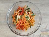 Фото приготовления рецепта: Овощной салат с кунжутом, по-корейски - шаг №11