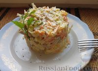 Фото к рецепту: Мясной салат с капустой, морковью и луком