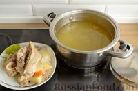 Фото приготовления рецепта: Итальянский суп "Триколор" с сырными клёцками - шаг №3