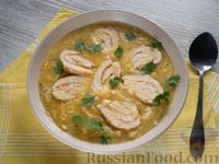 Фото к рецепту: Кукурузный суп с курицей и яично-сырными блинчиками