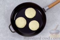 Фото приготовления рецепта: Картофельные зразы с сыром - шаг №8