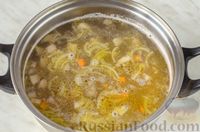 Фото приготовления рецепта: Гречневый суп с фрикадельками и грибами - шаг №12