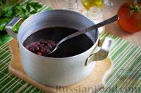Фото приготовления рецепта: Салат из крабовых палочек с фасолью и сладким перцем - шаг №2