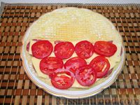 Фото приготовления рецепта: Вафельный бризоль с колбасой, помидорами и сыром - шаг №11