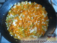 Фото приготовления рецепта: Солянка овощная с шампиньонами - шаг №10