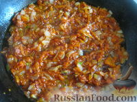 Фото приготовления рецепта: Солянка овощная с шампиньонами - шаг №11