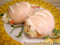 Фото к рецепту: Кальмары, фаршированные крабовым салатом