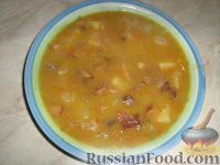 Фото к рецепту: Гороховый суп с копченостями и грибами