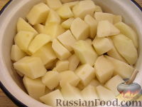Фото приготовления рецепта: Клецки из отварного картофеля с сырной начинкой - шаг №1