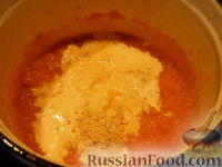 Фото приготовления рецепта: Сладкий тыквенный крем-суп с корицей - шаг №7