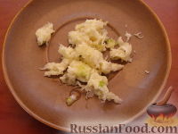 Фото приготовления рецепта: Котлеты "Пожарские" с картофельным пюре - шаг №2