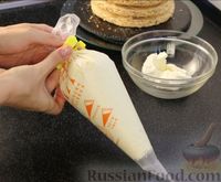 Фото приготовления рецепта: Торт "Киевский" по-новому - шаг №18