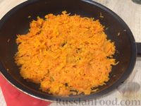 Фото приготовления рецепта: Сырники с морковью - шаг №5