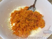 Фото приготовления рецепта: Сырники с морковью - шаг №9