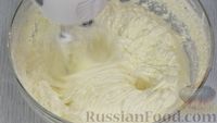 Фото приготовления рецепта: Белково-масляный крем, или Крем на швейцарской меренге - шаг №11