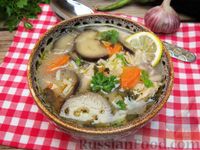 Фото приготовления рецепта: Рисовый суп с курицей и баклажанами - шаг №18