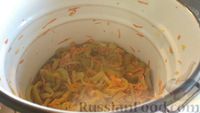 Фото приготовления рецепта: Салат из зеленых помидоров по-татарски - шаг №9