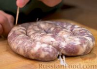 Фото приготовления рецепта: Домашняя колбаса из свинины - шаг №6