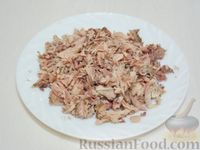 Фото приготовления рецепта: Котлетки из риса и консервированной рыбы - шаг №3