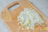 Фото приготовления рецепта: Тыквенная похлебка с чечевицей, фрикадельками и копчёными колбасками - шаг №4