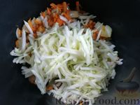 Фото приготовления рецепта: Сырный суп с гречкой и овощами - шаг №8