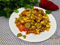 Фото приготовления рецепта: Салат из кукурузы и тунца - шаг №10