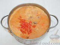 Фото приготовления рецепта: Густой гороховый суп со свининой и копченой курицей - шаг №13