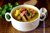 Фото к рецепту: Сырный суп с грибами и копчёной колбасой