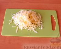 Фото приготовления рецепта: Киш с индейкой, грибами и картофелем - шаг №8