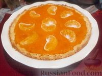 Фото приготовления рецепта: Тыквенный пирог с мандаринами и шоколадной глазурью - шаг №12