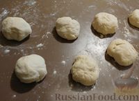 Фото приготовления рецепта: Хычин с сыром и картофелем (пресный пирог) - шаг №9