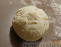 Фото приготовления рецепта: Хычин с сыром и картофелем (пресный пирог) - шаг №13
